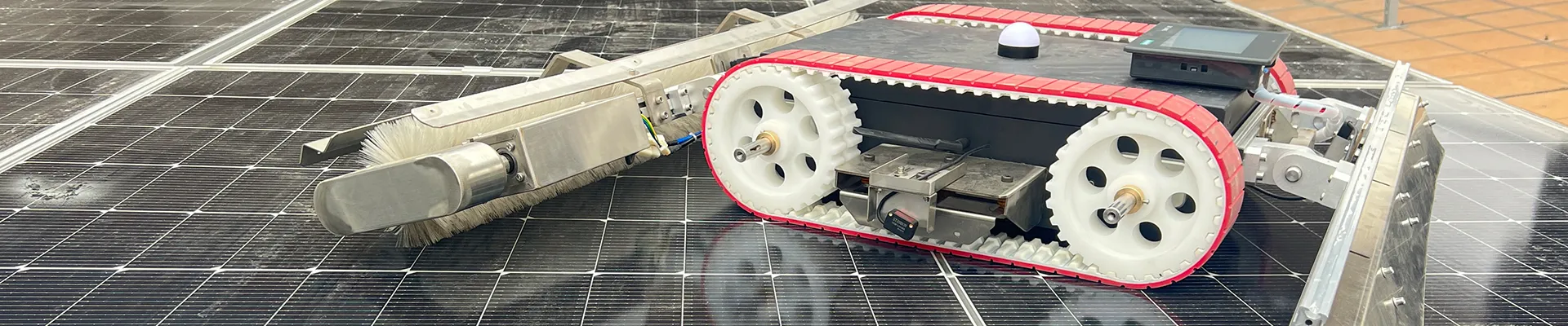 Limpiador de paneles solares